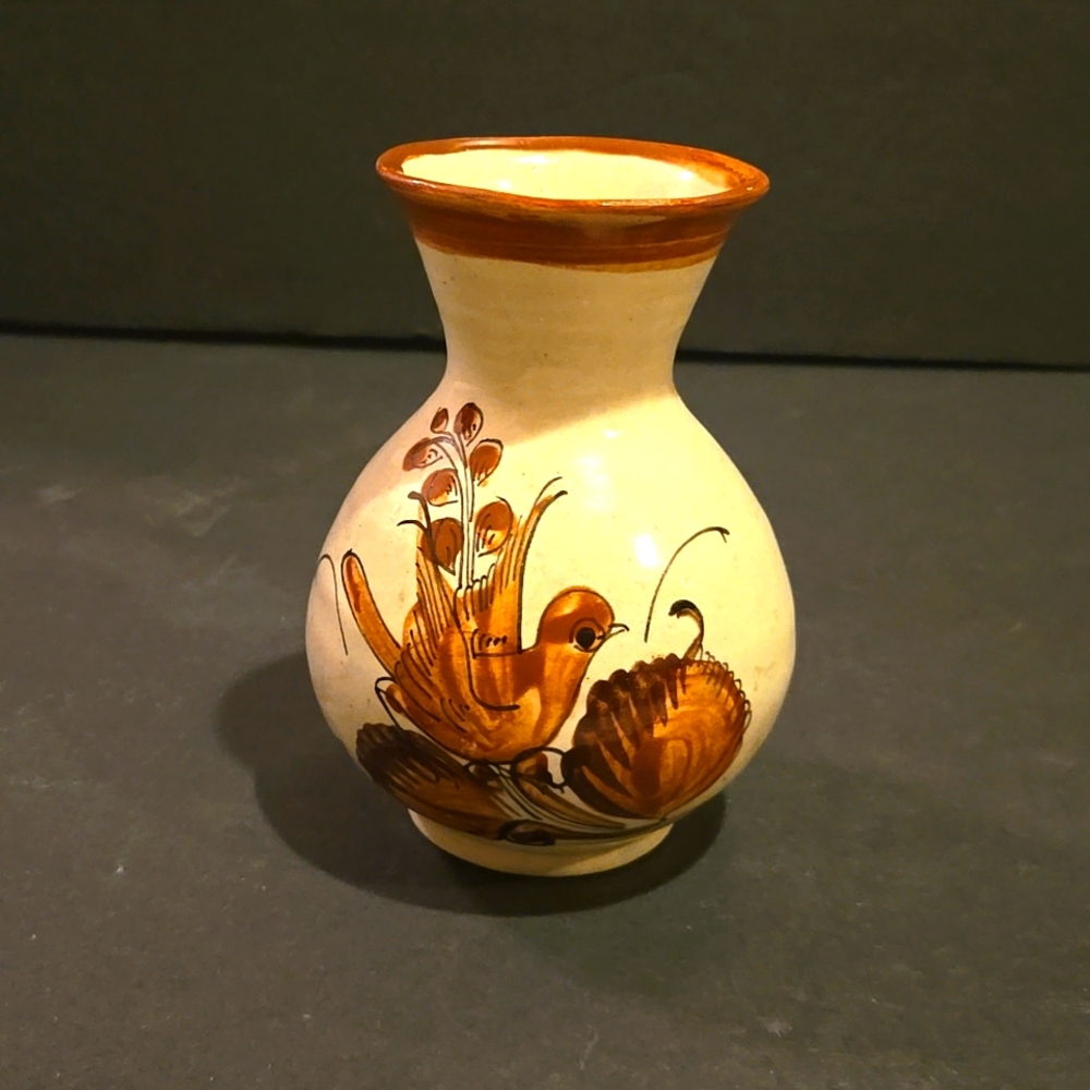 BEAUTIFUL BIRDS TONALA MEXICO FOLK ART VASE